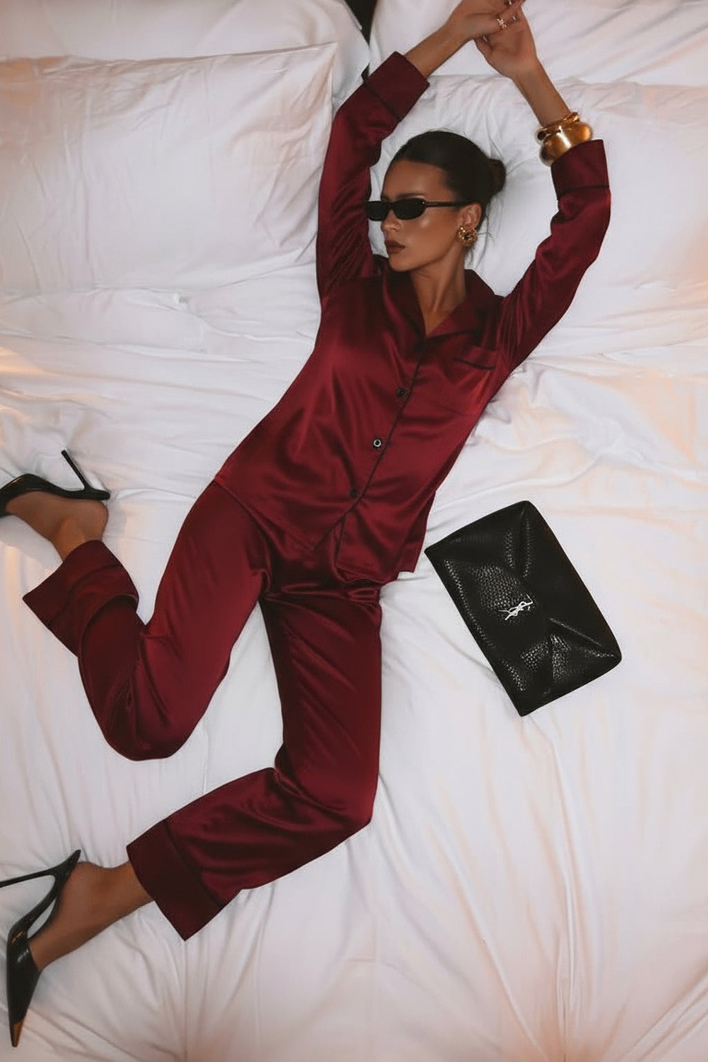 Hugged™ – Satin Signature Set